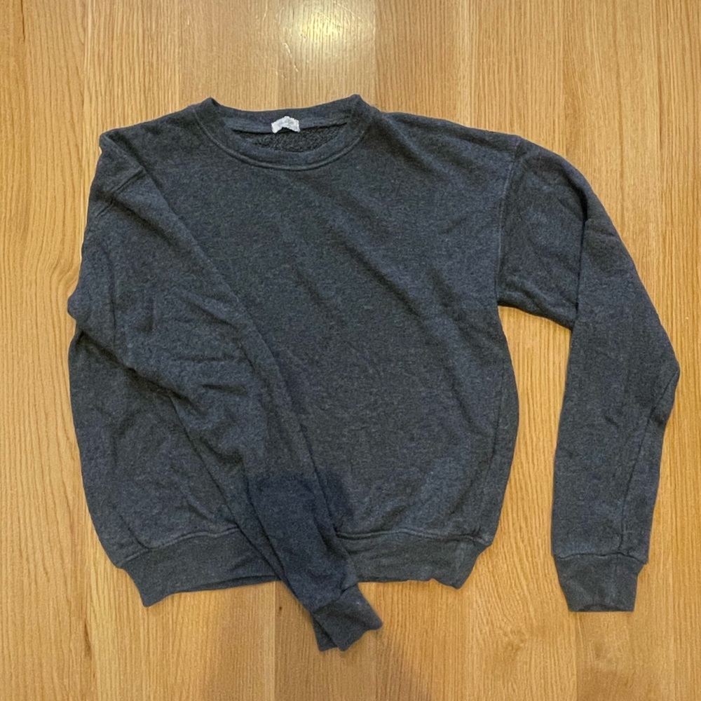 Brandy Melville crewneck